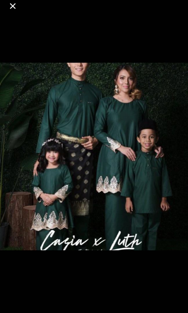 Baju Kurung For Girls Size L Emerald Green Babies Kids Babies Kids Fashion On Carousell