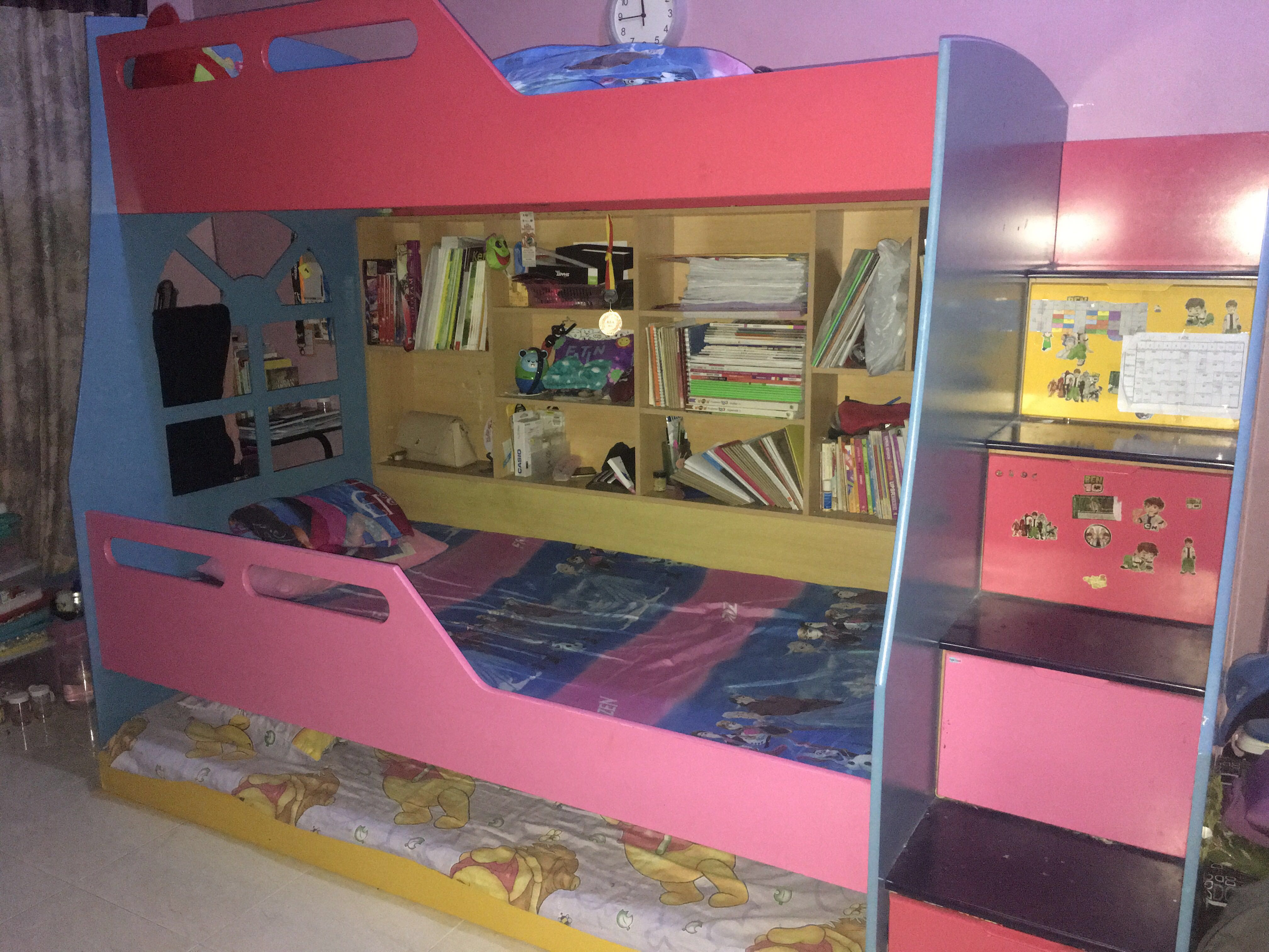 Double Decker Bed Katil Dua Tingkat Triple Decker Rayahome Home Furniture Furniture On Carousell