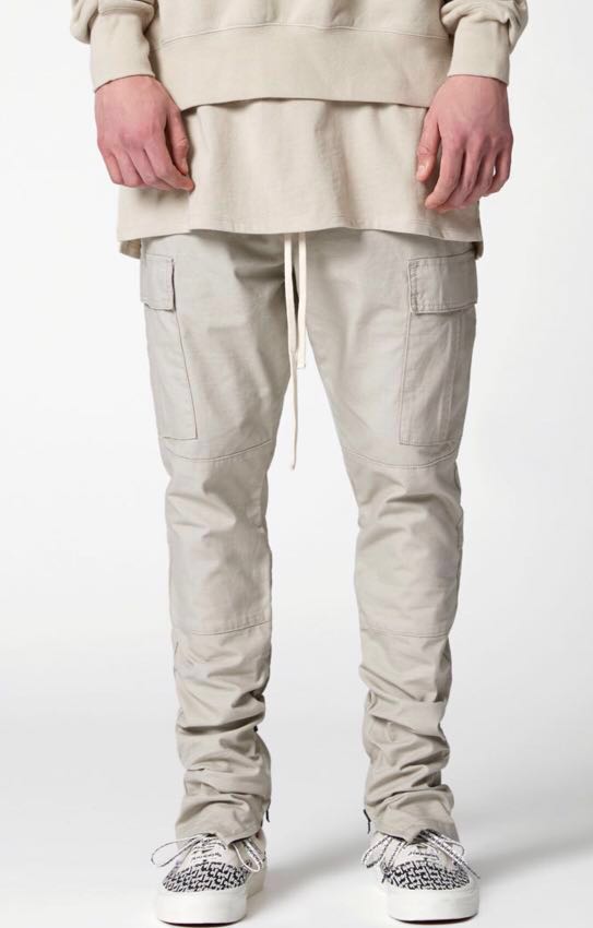 Fog essentials cargo pants size S, Men's Fashion, Bottoms, Trousers