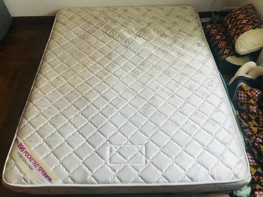 Four Star Branded Queen Size Mattress For 50 Only Furniture