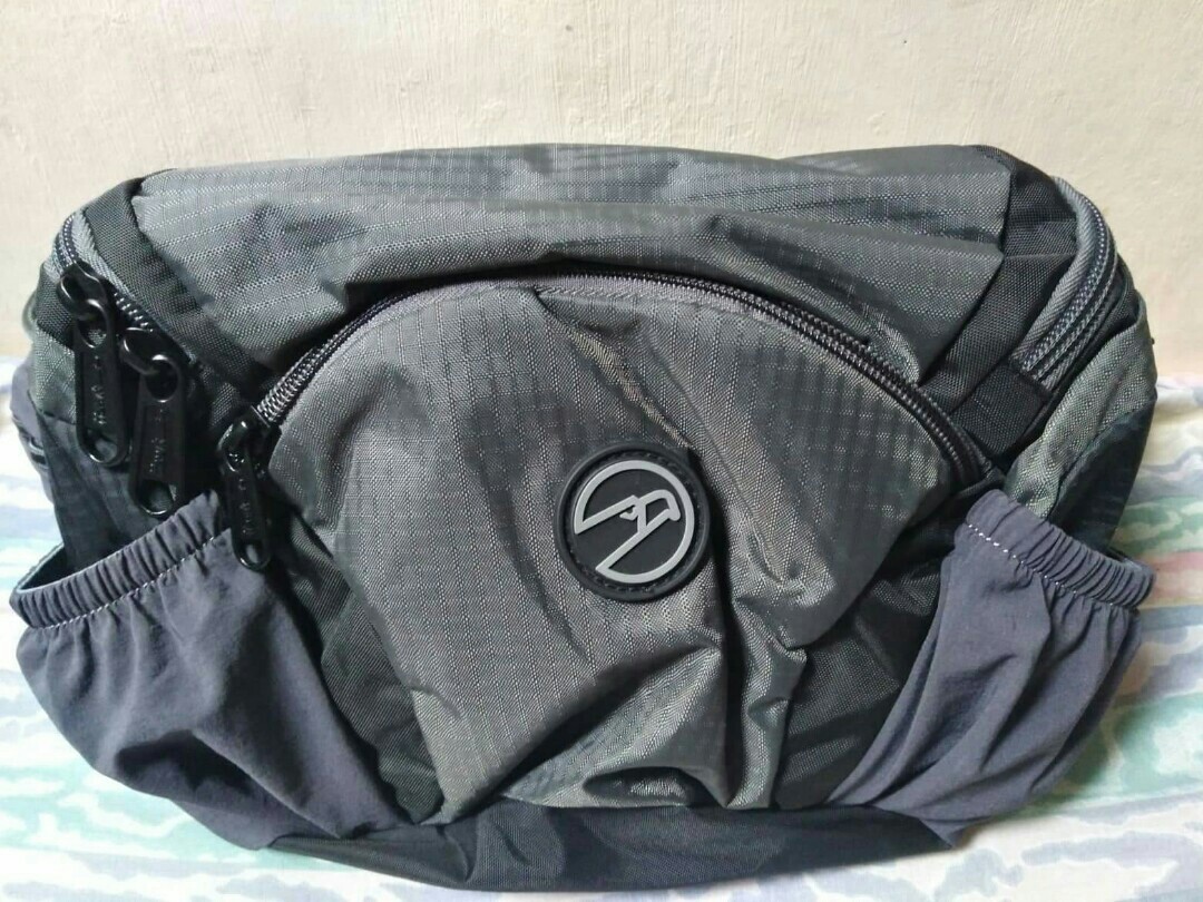 Hawk Belt Bag, Men's Fashion, Bags 