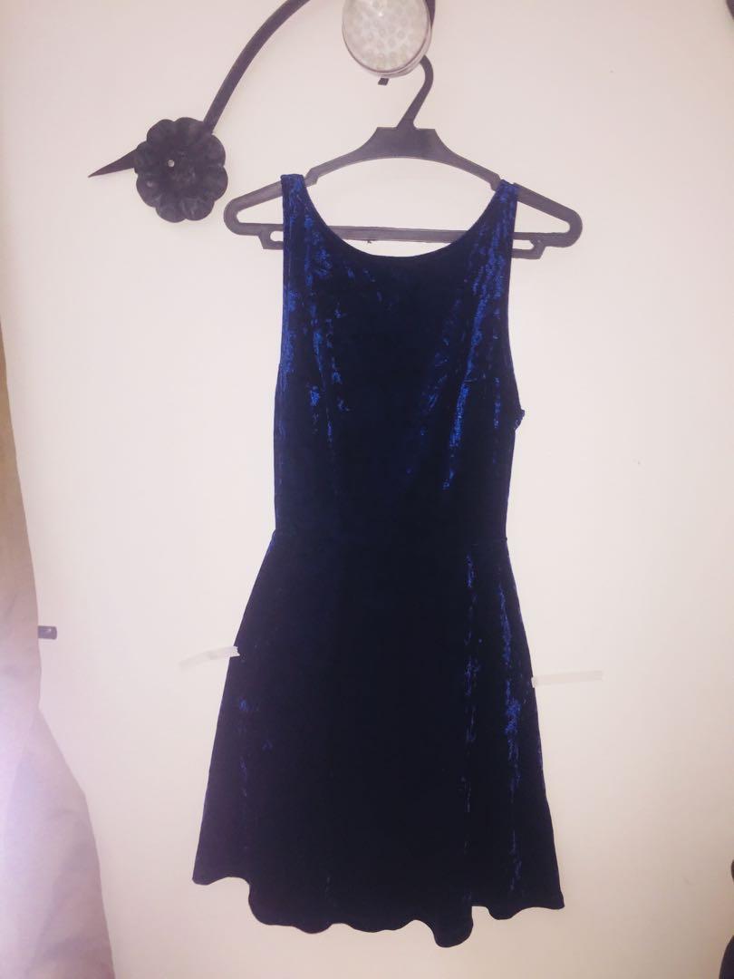 h&m blue velvet dress