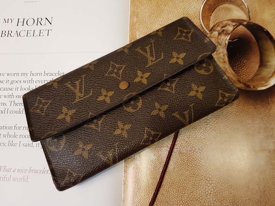 Louis Vuitton ladies Wallet