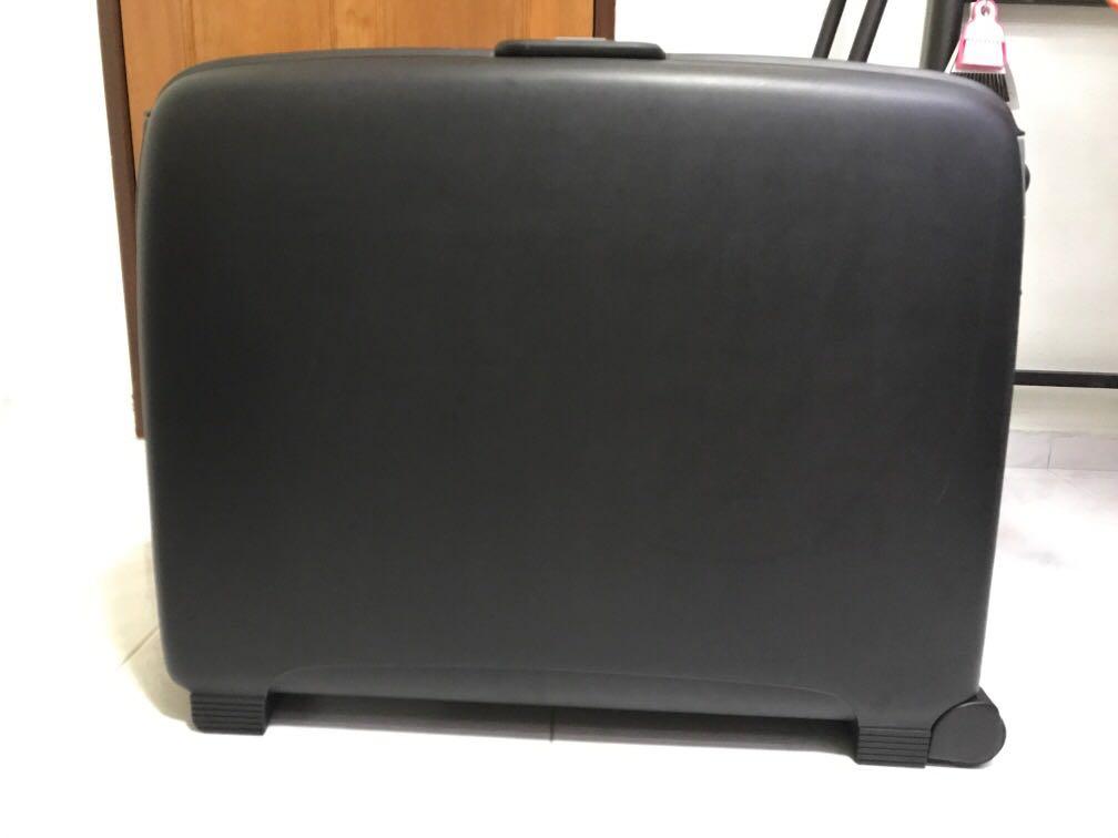 Roncato hard case luggage discount