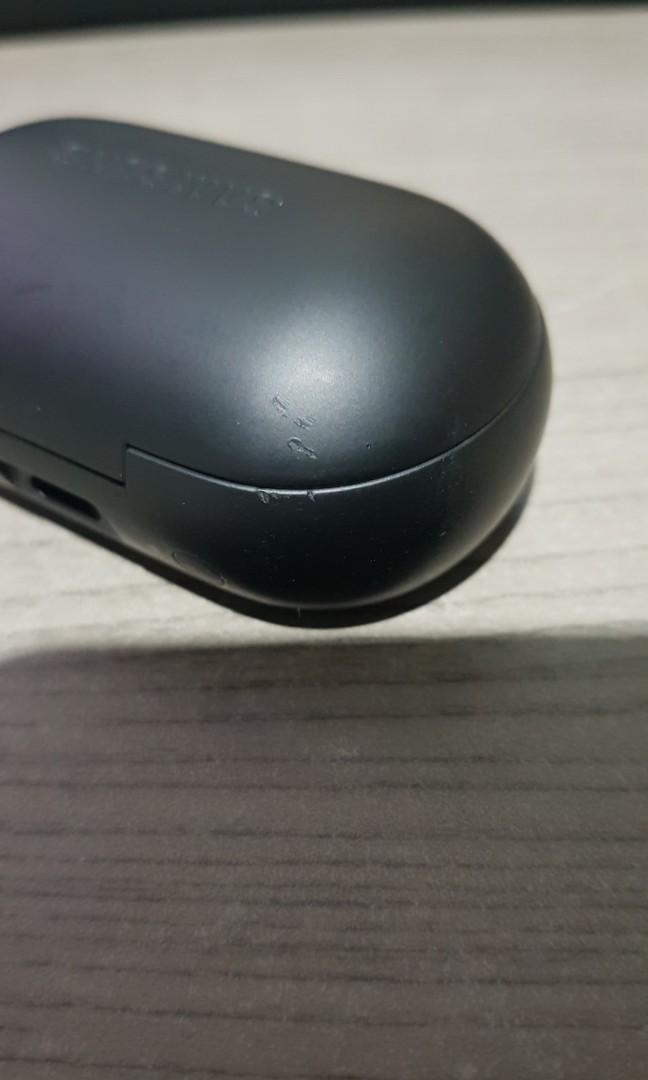 Samsung Gear IconX 2018 Original Charging Case