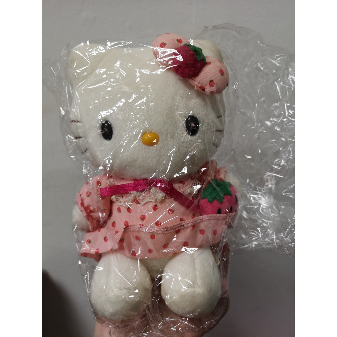 hello kitty strawberry plush