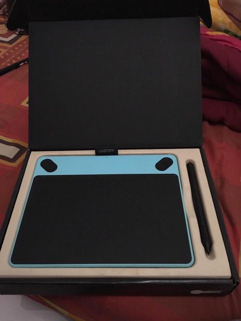 Wacom Intuos Pen Tablet Tablet Bisa Digunakan Utk Menggambar Dengan Pen Jari Dan Sbg Mouse No Nego Telepon Seluler Tablet Lainnya Di Carousell