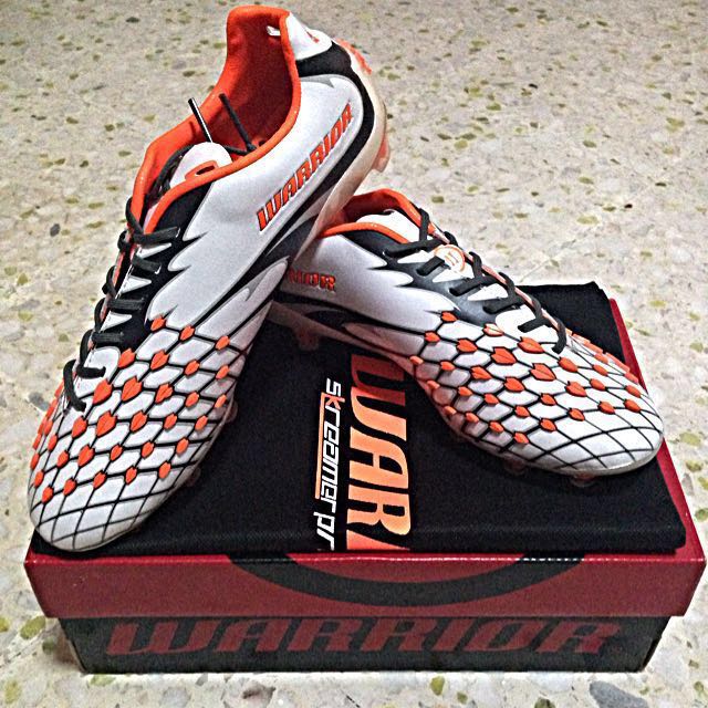 Warrior skreamer football boots top