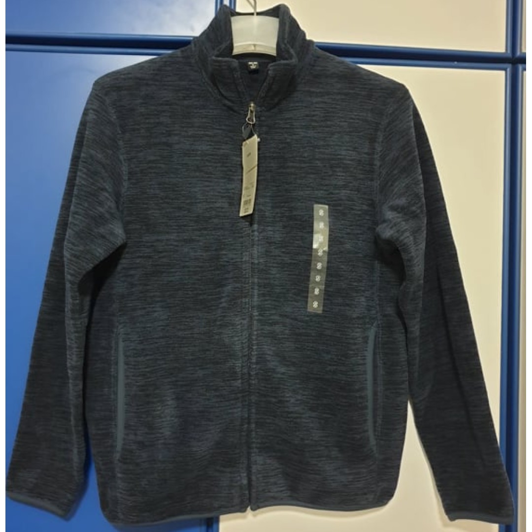 uniqlo fleece long sleeve full zip jacket
