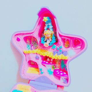 （分類：）位於 。 由 krystalcastles 提交（商品編號 229272595，圖片 1）。簡介： 。