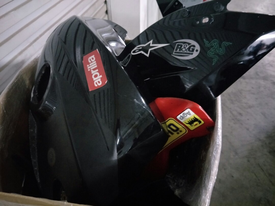 aprilia rs125 fairings