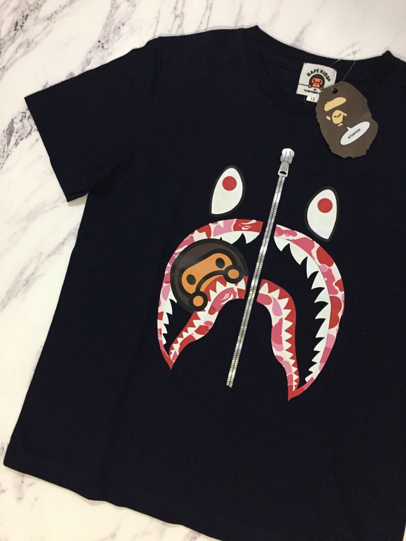 Bape Kids Baby Milo Zip Shark Fesyen Pria Pakaian Atasan Di Carousell