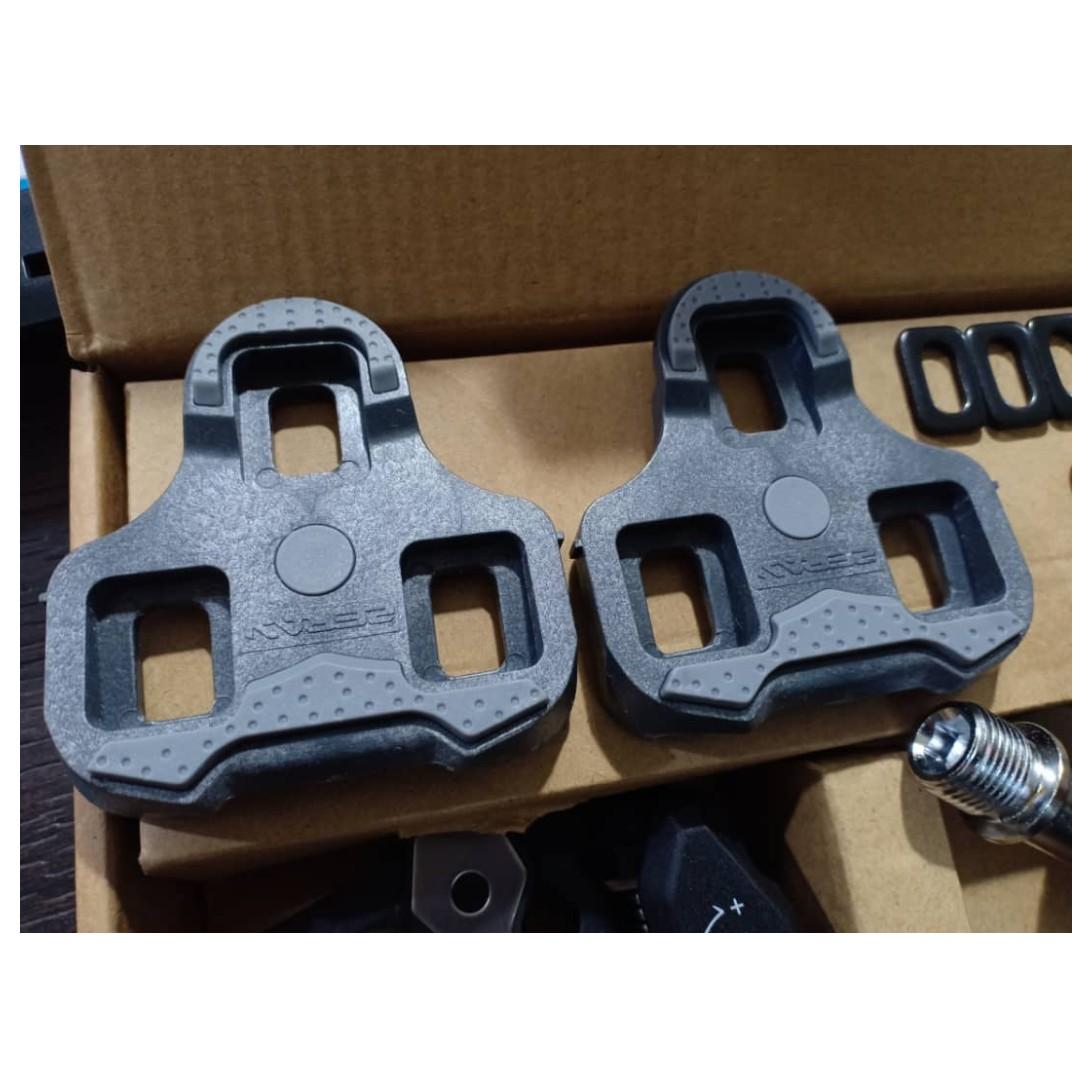 Brand New ZERAY ROAD PEDAL BLACK CLEAT CLIPLESS , Sports Equipment