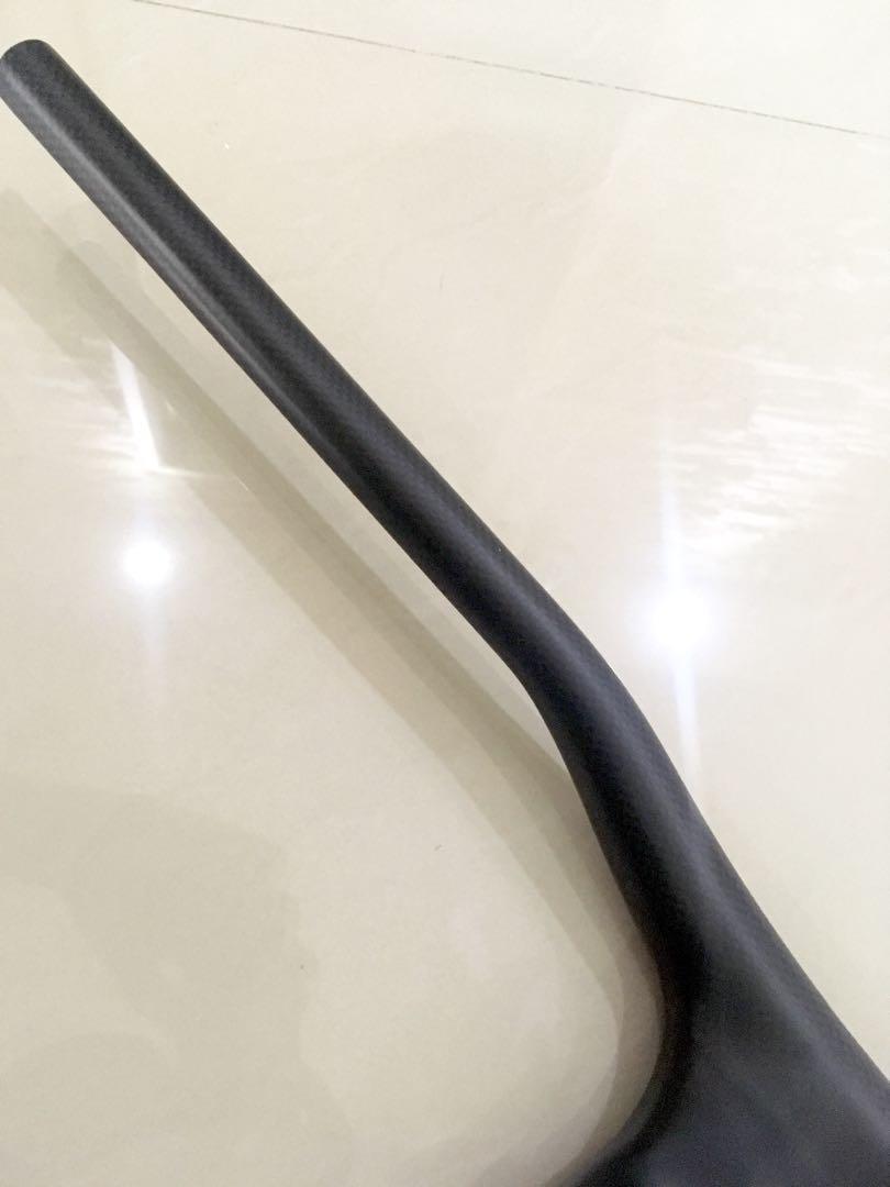 carbon handlebars and stem
