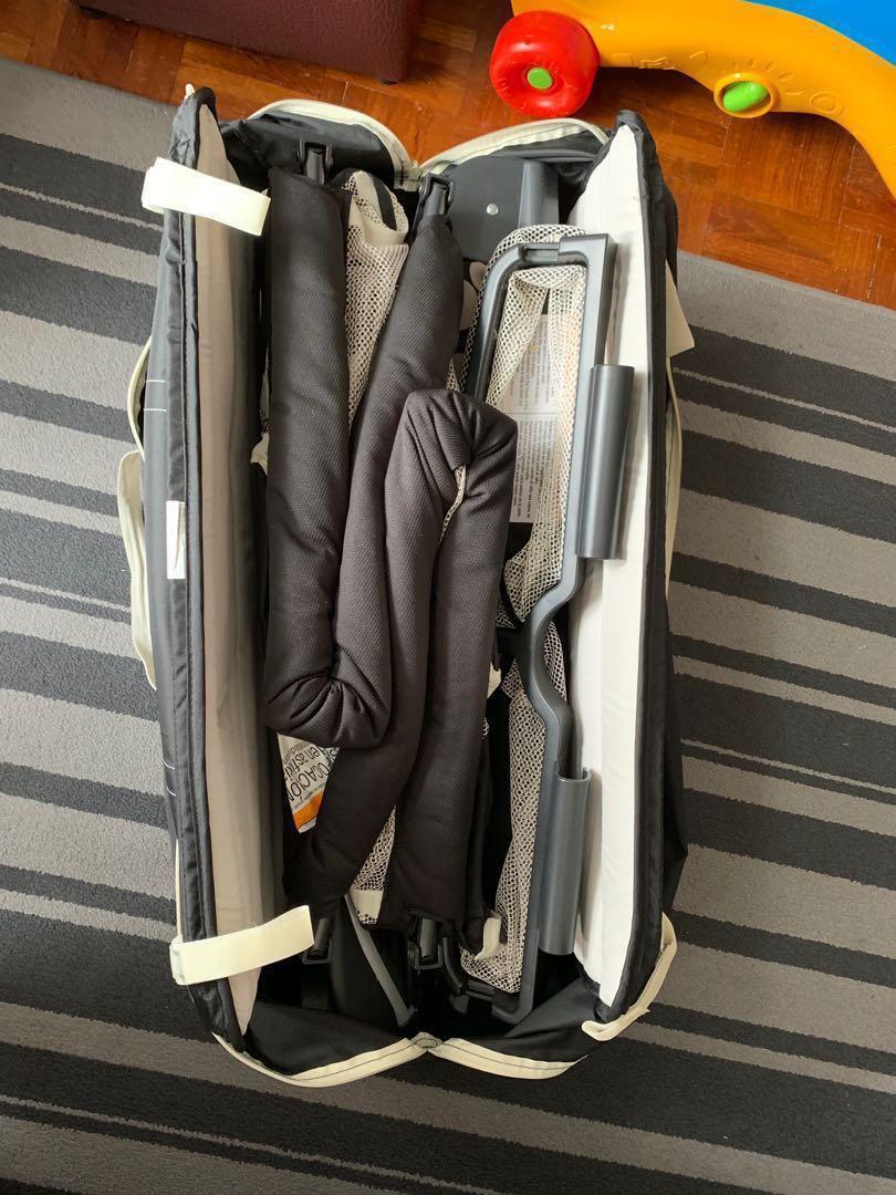 Chicco Lullaby Magic Playard BB 網床, 兒童＆孕婦用品, 兒童傢具, 兒童傢具 嬰兒床 Carousell