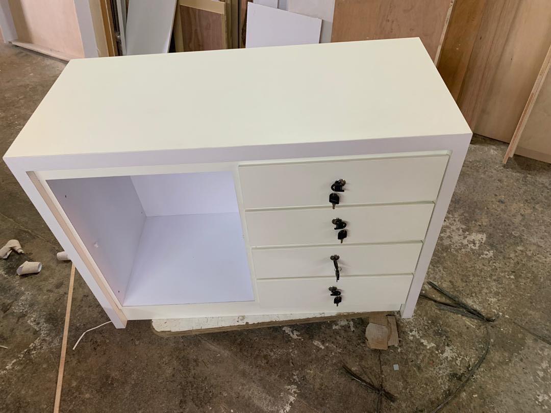 Drawer (Category: Shelves, Cabinets & Racks) located in Singapore. Submitted by airclone (Listing ID 229152421, Image 3). Description: Brand new Ask for more info Self-made Durable.
