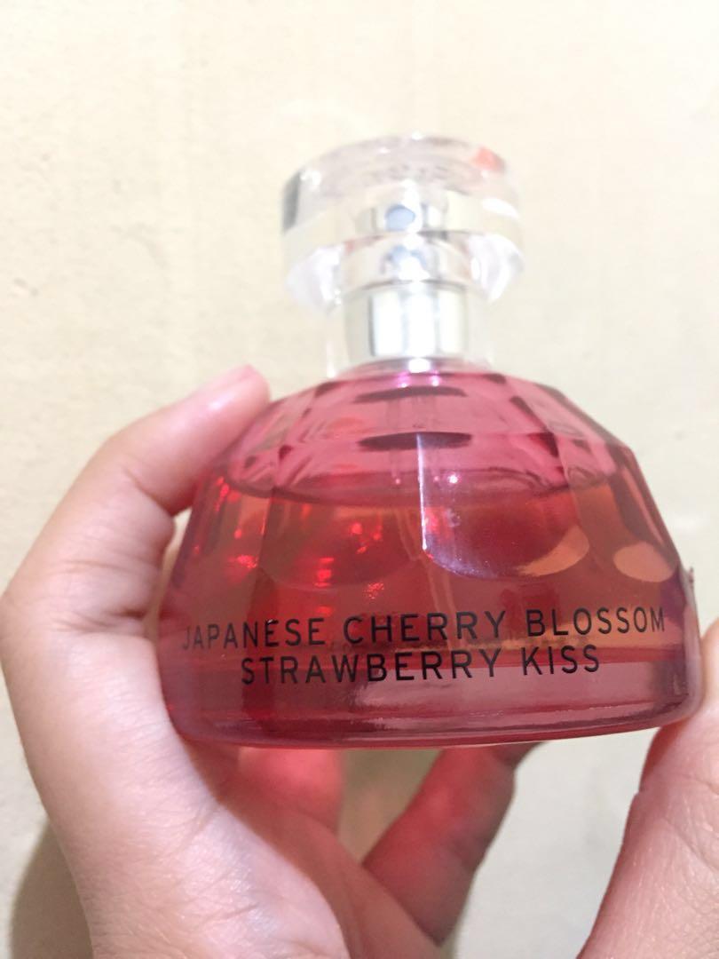 EDT The Body Shop Japanese Cherry Blossom Strawberry Kiss, Kesehatan