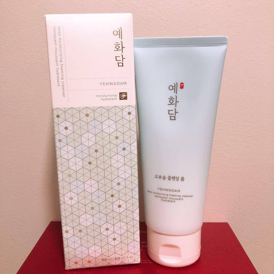 yehwadam deep moisturizing foaming cleanser