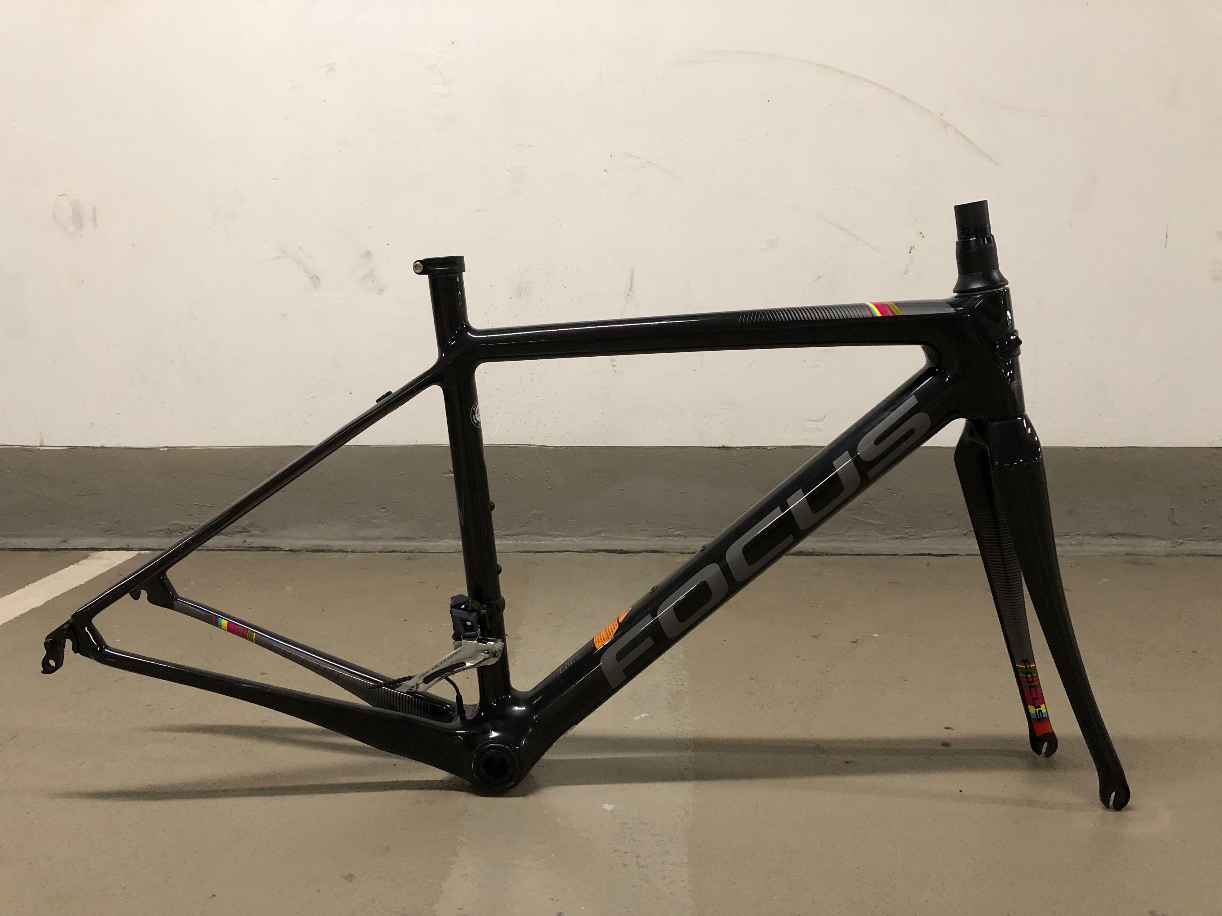 focus izalco race frameset