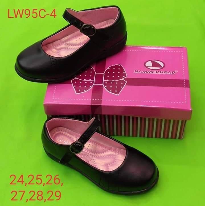 Hammerhead slippers top
