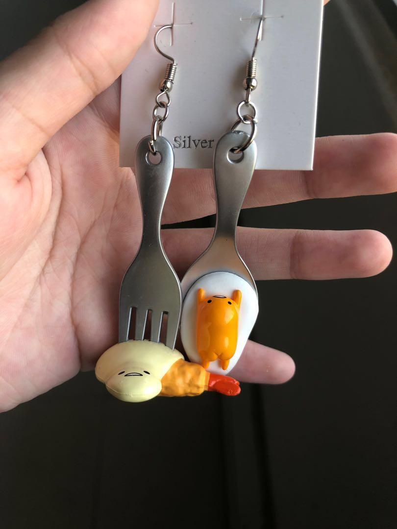 handmade gudetama earrings