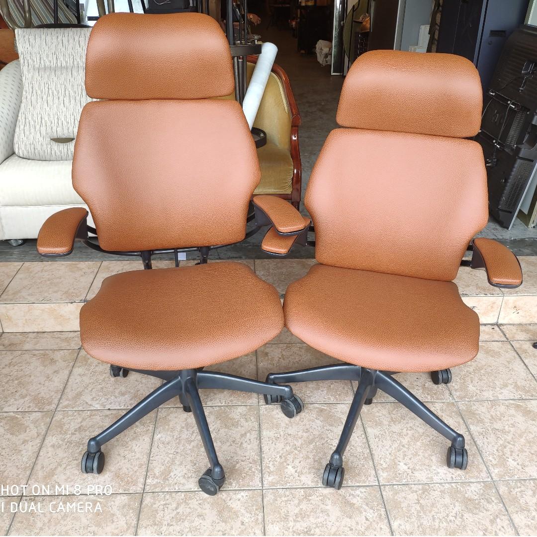 Humanscale Reupholster Freedom Headrest Chair