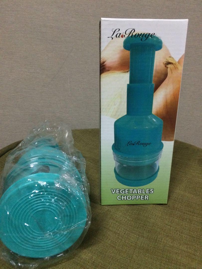La Rouge Vegetable Chopper (Category: Juicers, Blenders & Grinders) located in Paranaque City. Submitted by chebureche (Listing ID 229248673, Image 1). Description: Flash sale Orig price PHP 150.
