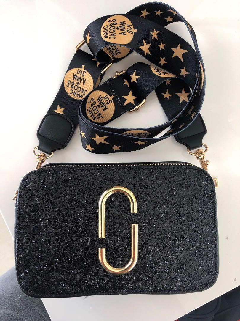 Marc Jacobs Anna Sui 2024 favors