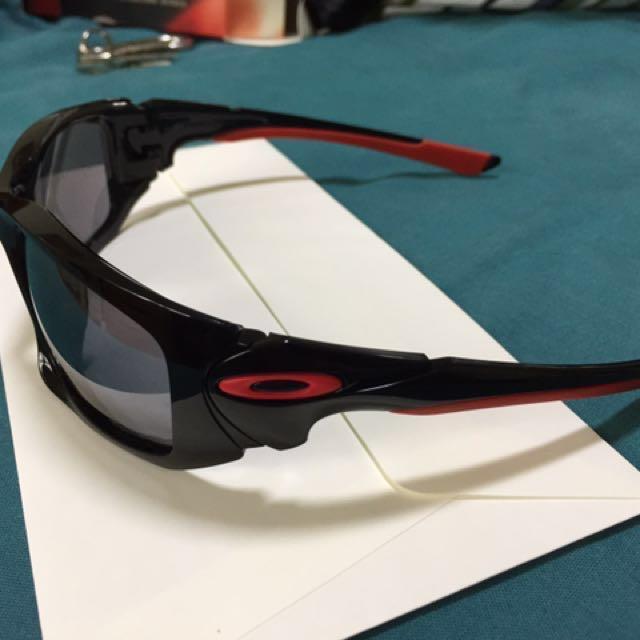 Opera Allergisk Army Oakley Scalpel Ducati Casey Stoner Edition Sunglasses, Men's Fashion,  Watches & Accessories, Sunglasses & Eyewear on Carousell