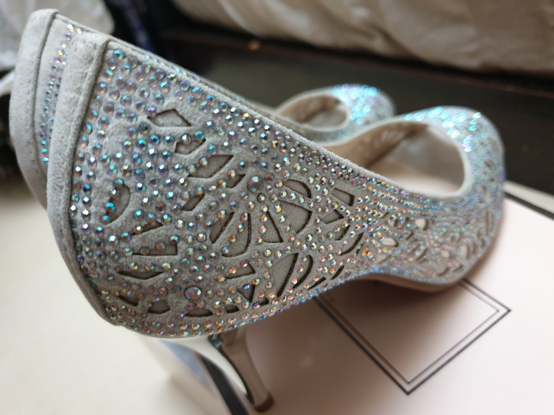 bridal footwear collection