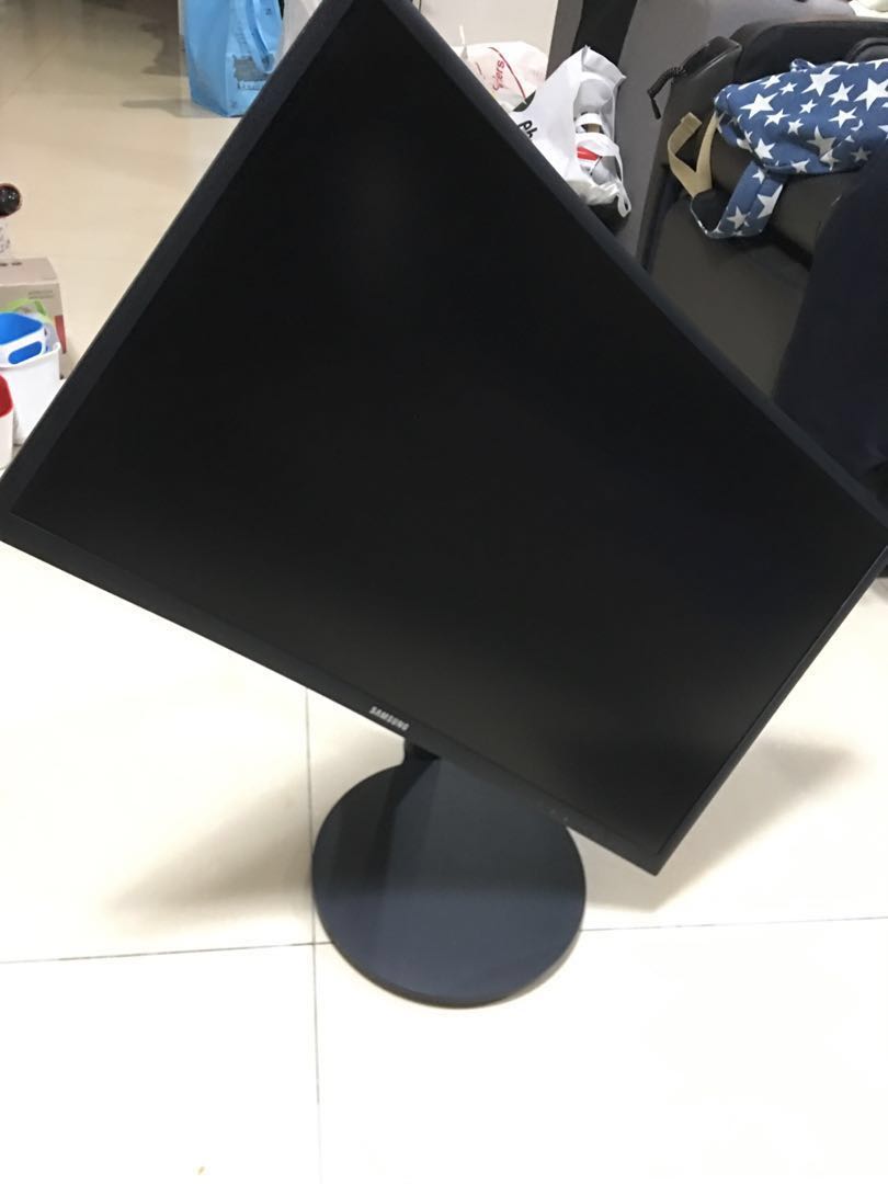 Samsung 27 inch 1ms FHD gaming monitor curved screen can
