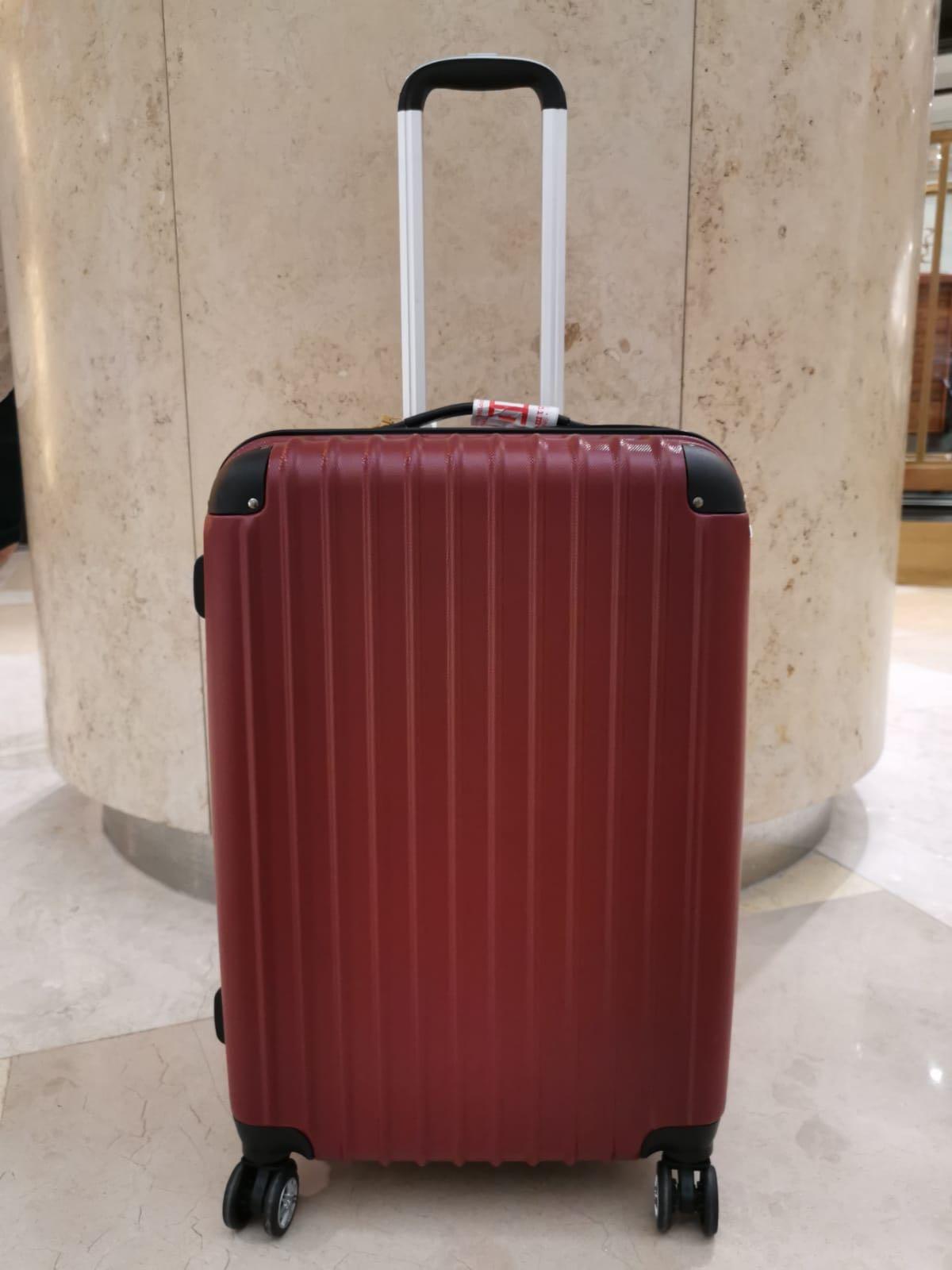 slazenger luggage 29 inch
