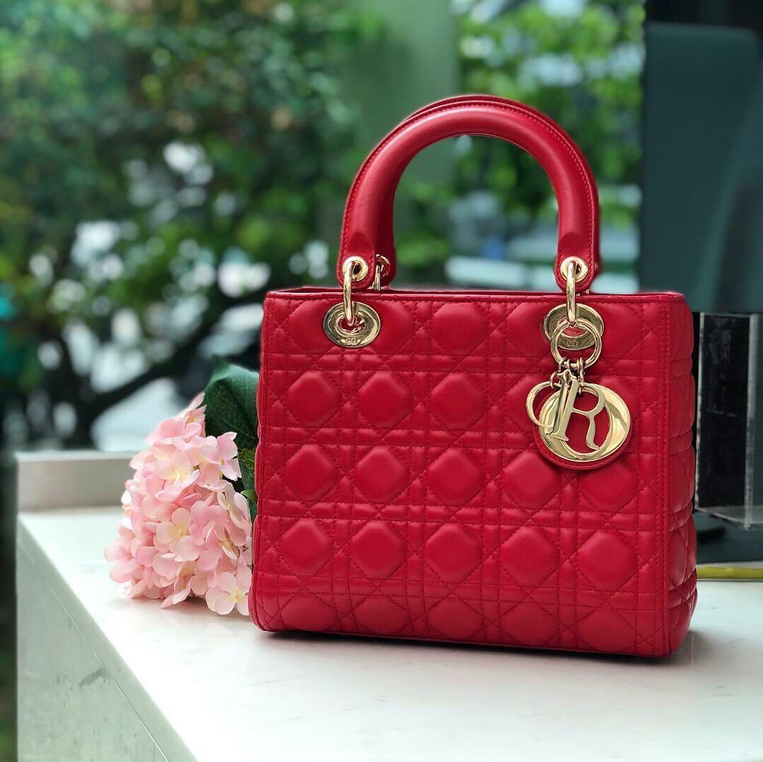 lady dior medium red