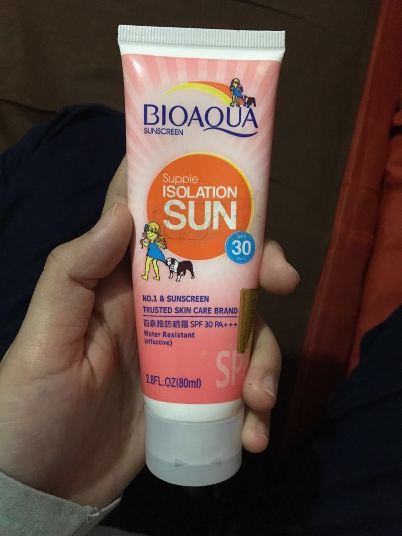 Sunscreen Bioaqua, Kesehatan & Kecantikan, Rias Wajah di Carousell