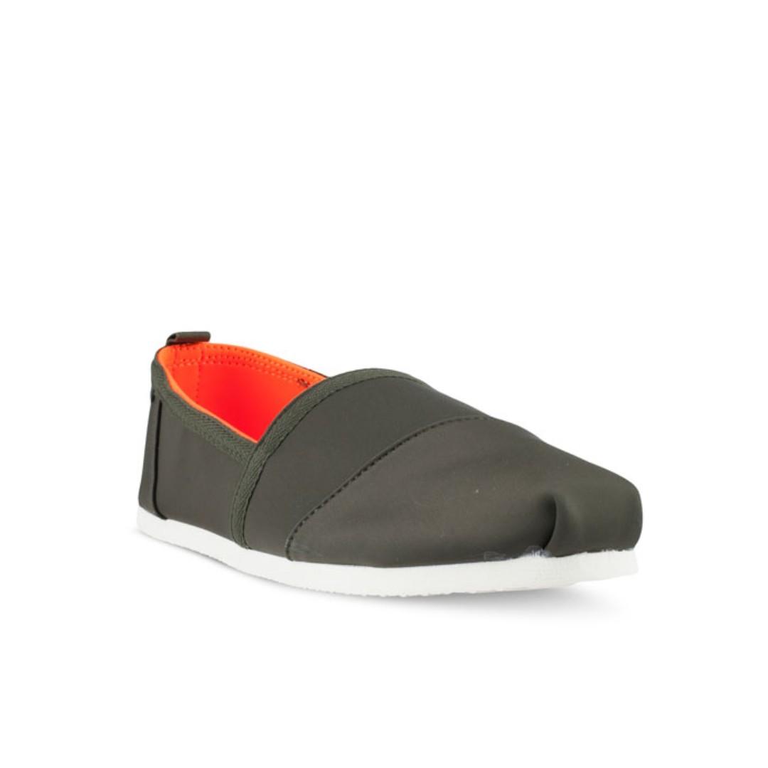 superdry kai slip on