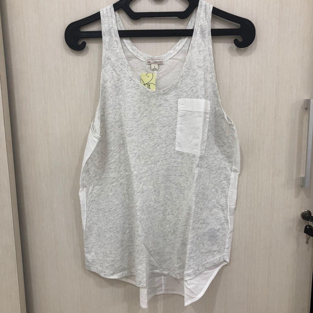 gap athletic clothes