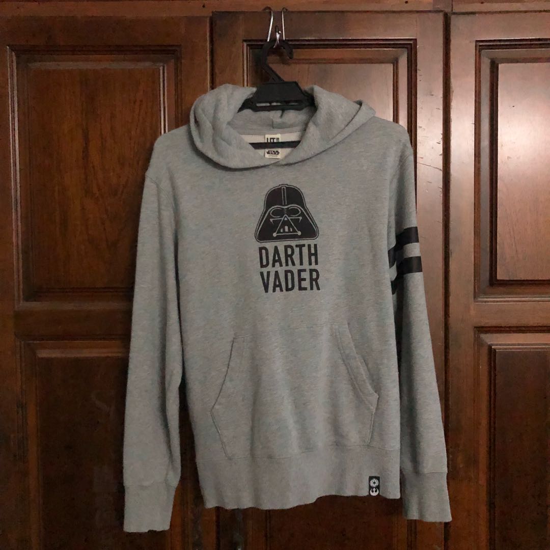Uniqlo x top star wars hoodie