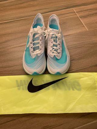NIKE ZOOM FLY SP US9.5