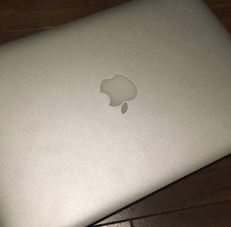 apple macbook air 13inches 4gb ram 128gb storage