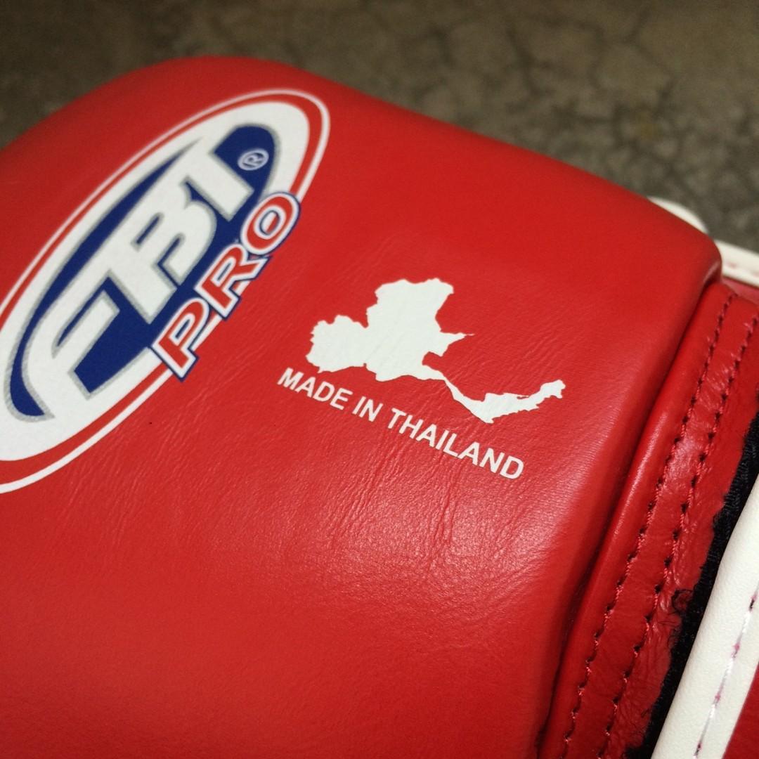 FBT PRO boxing / muay thai glove, Sports Equipment, Exercise & Fitness, Toning & Stretching