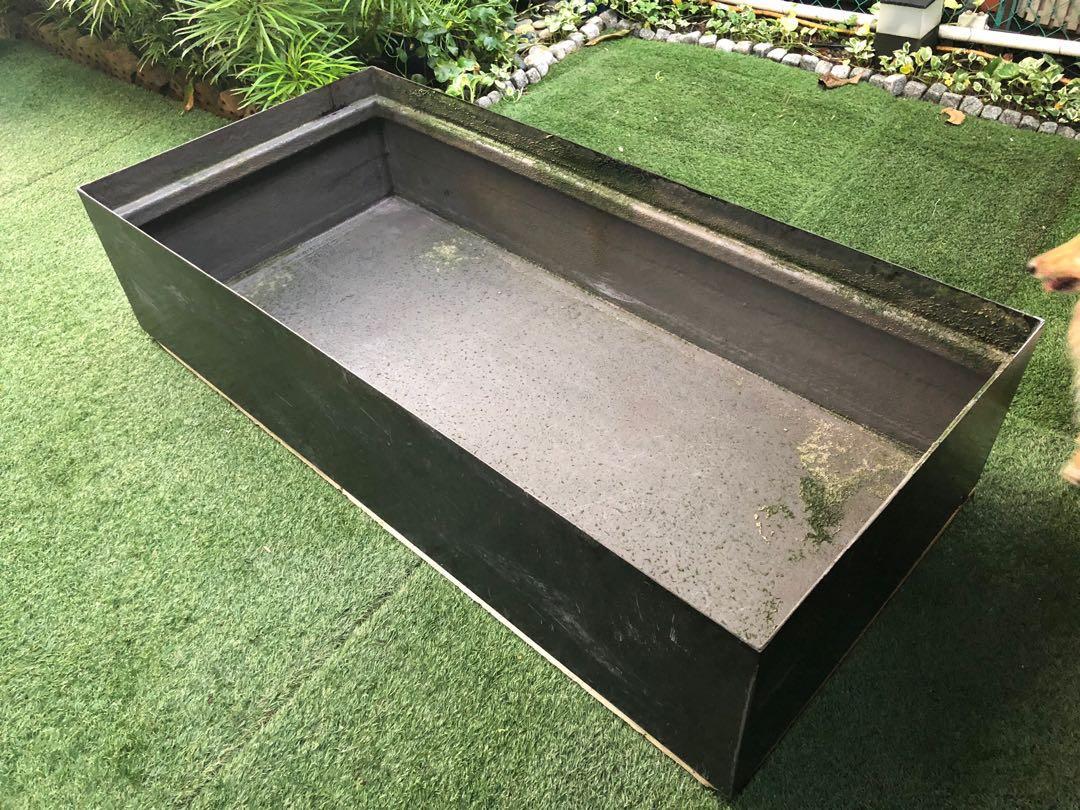 Fiberglass Koi Pond, Pet Supplies, Homes & Other Pet Accessories on