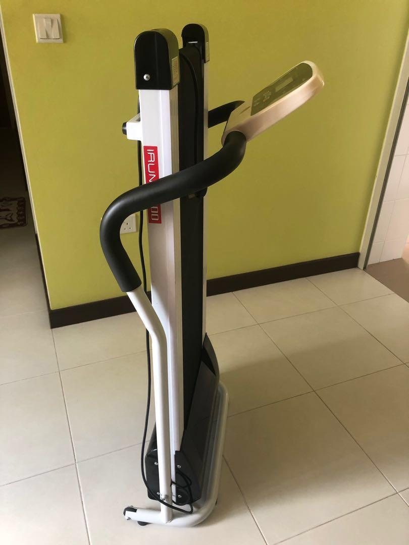 Irun s100 treadmill deals