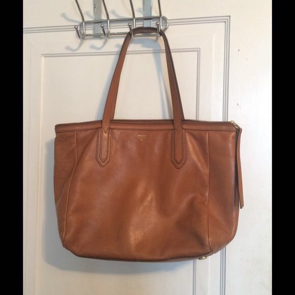 fossil sydney tote