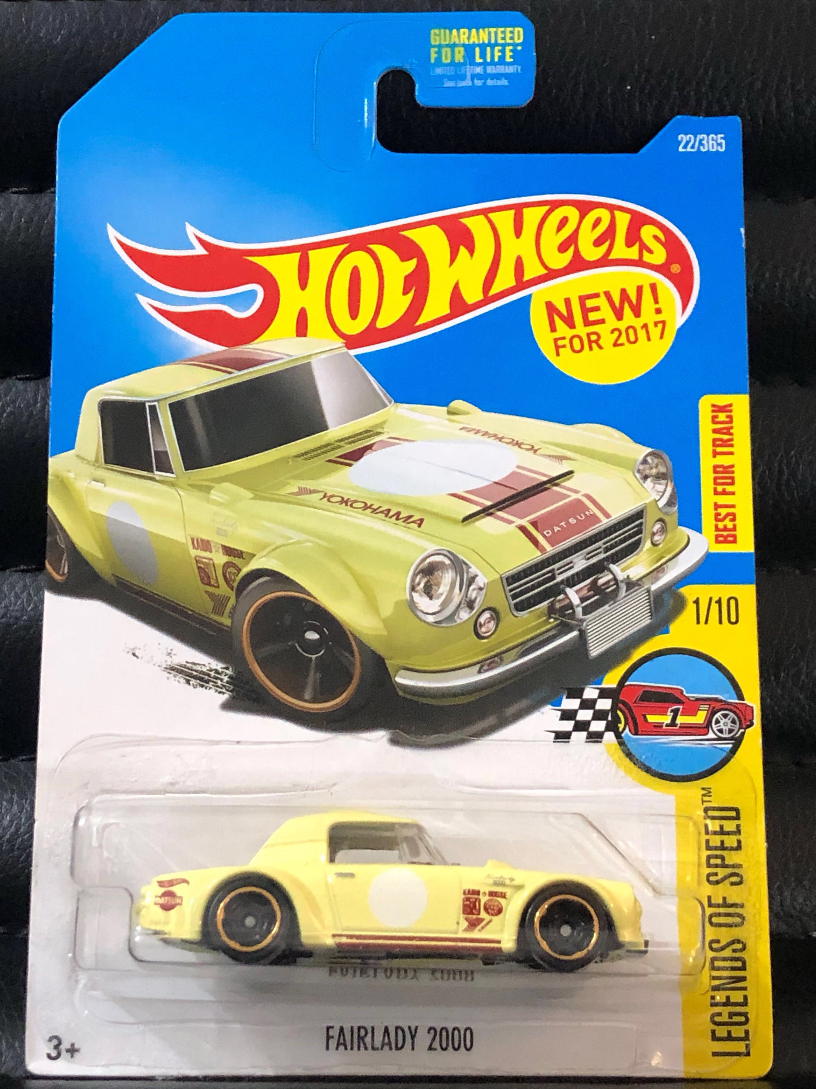 Hot wheels fairlady 2000 yellow store