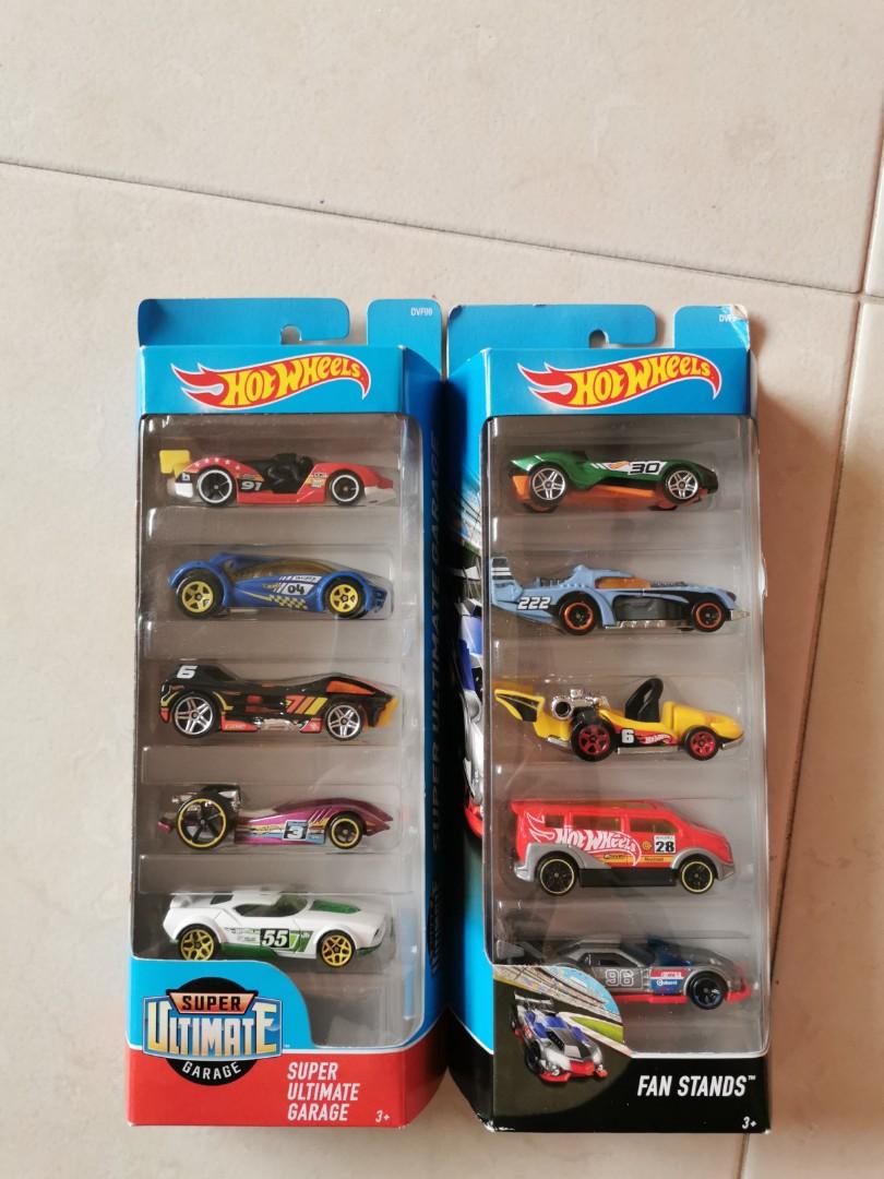 hot wheels fan stands