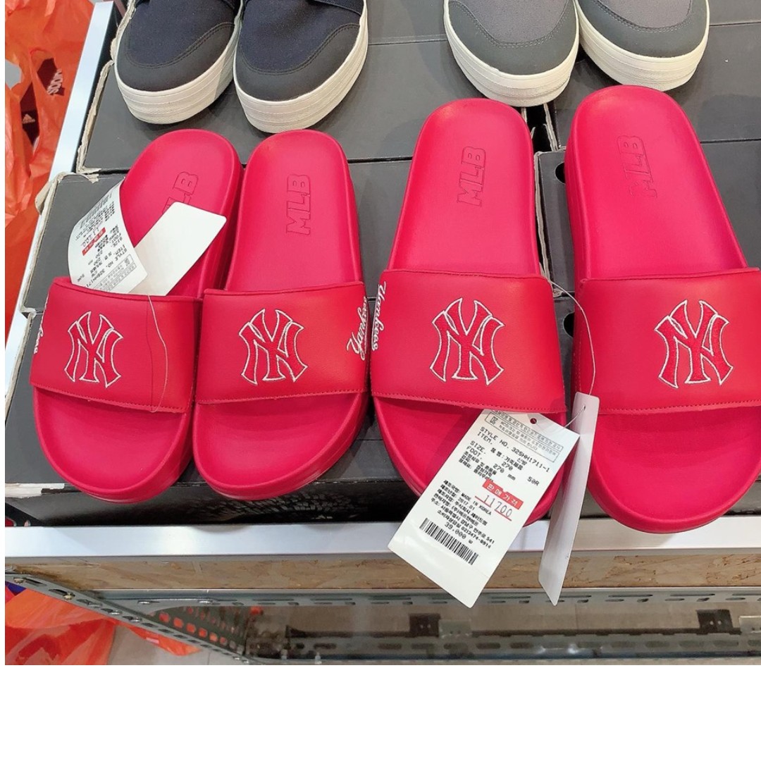 ny yankees slippers