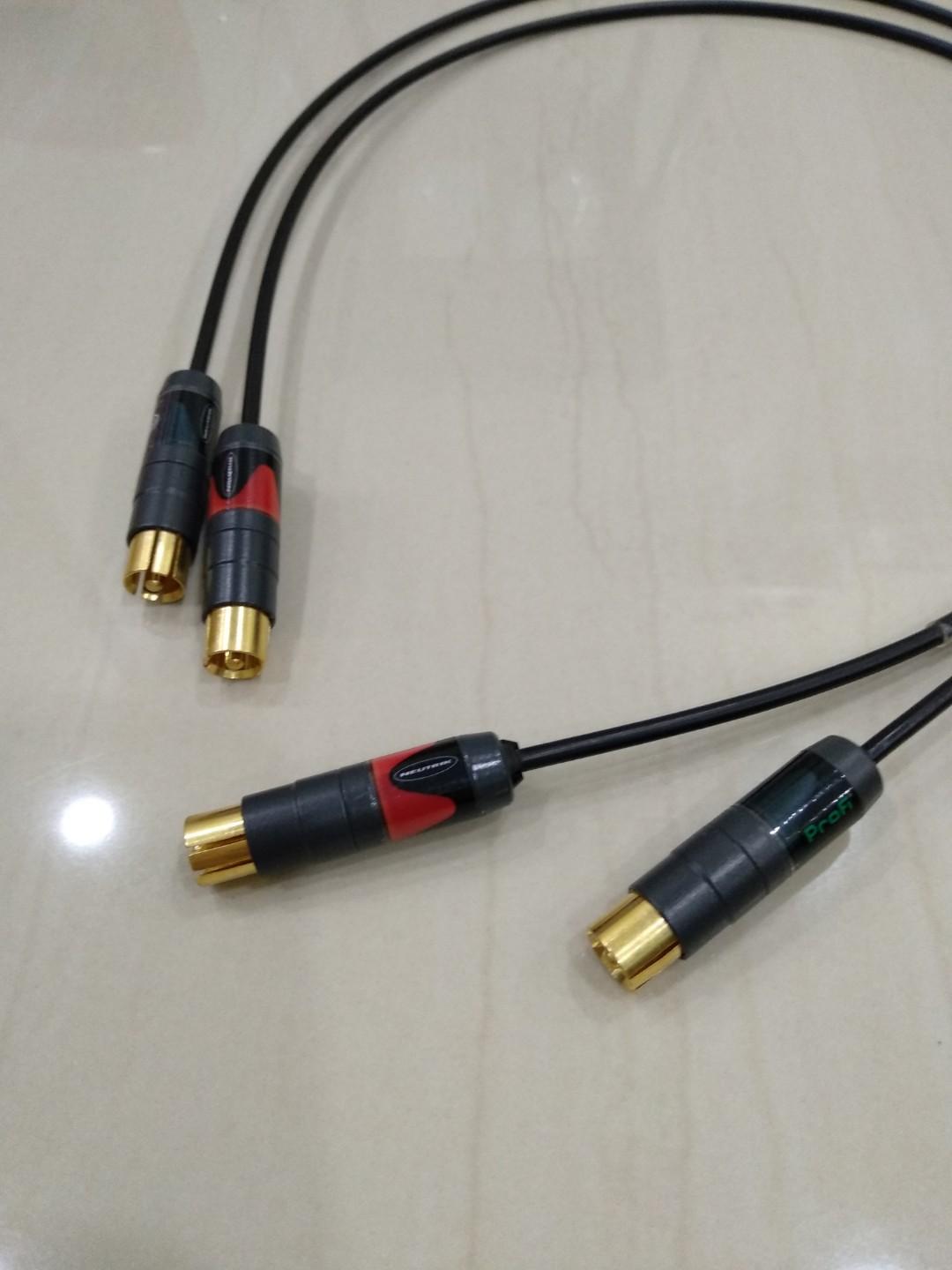 Mogami 2803 RCA cables 70cm, Audio, Portable Audio Accessories on