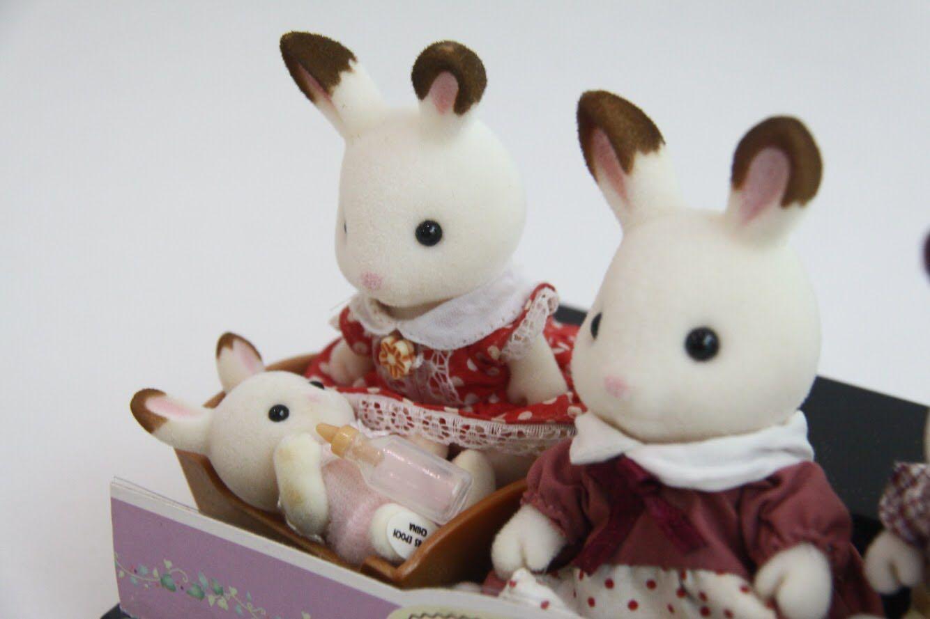 Original Sylvanian Families Chocolate Rabbit Family + Choc Rabbit Baby, Hobbies & Toys