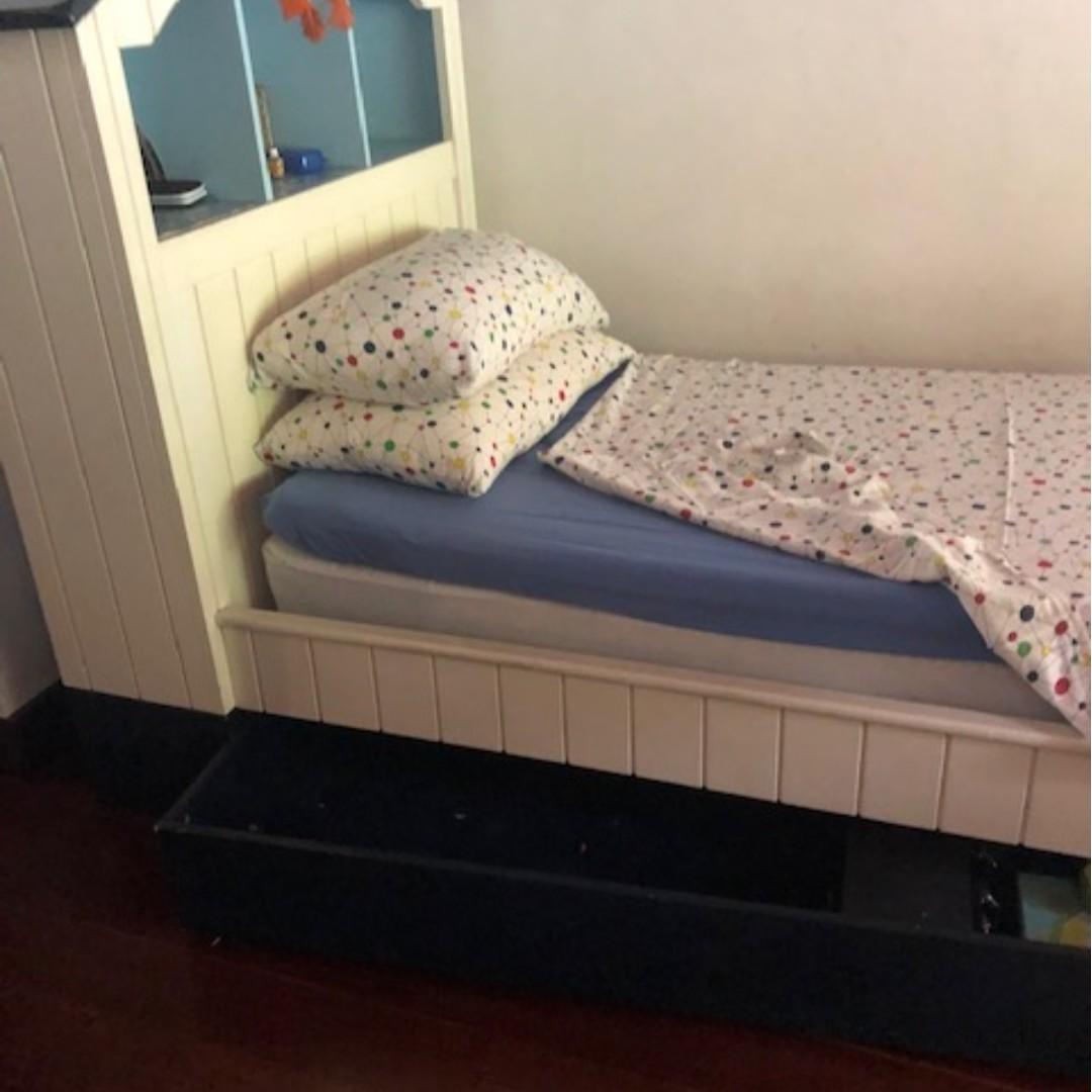 Pottery Barn Twin Size Camp Bed With Mattress Furniture Beds