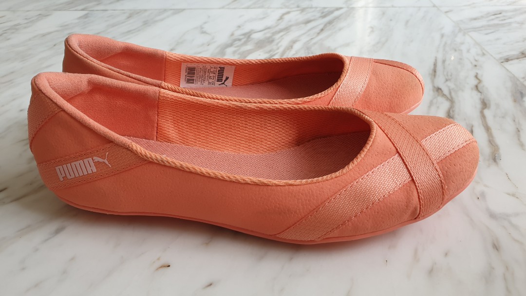 Puma women's top ballet flats